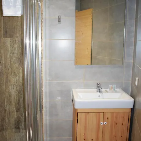 Bed & Breakfast Domus Xilb - *